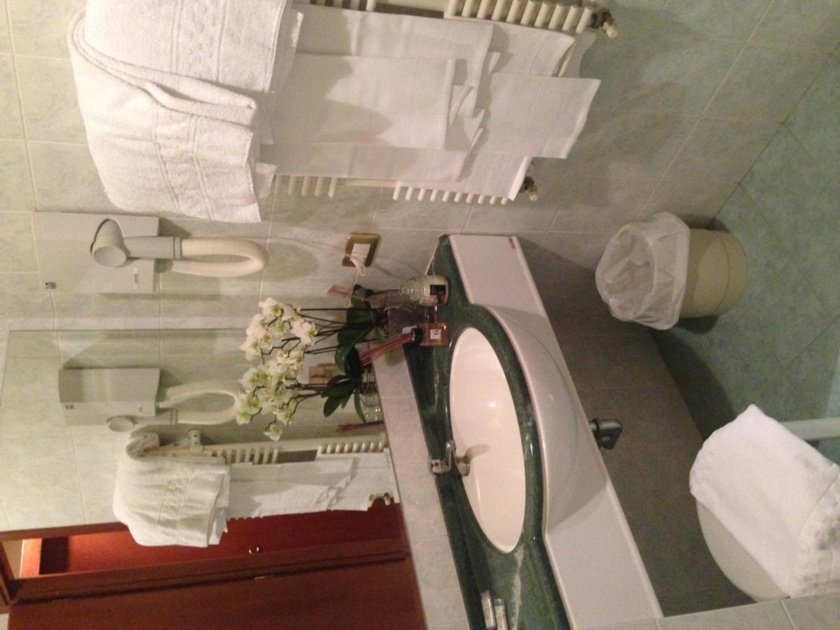 Hotel Piero Della Francesca アレッツォ 部屋 写真